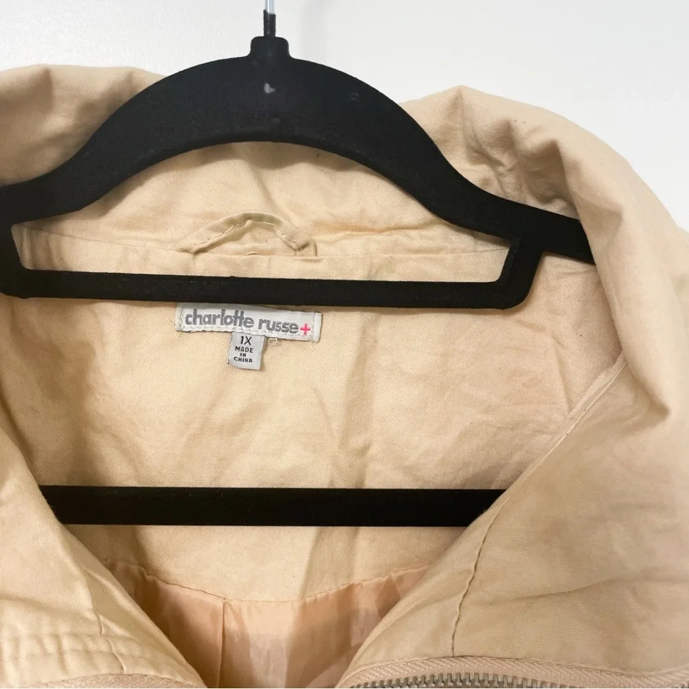 Charlotte Russe Plus Cream Lightweight Drawstring Jacket 1X - Picture 6 of 6